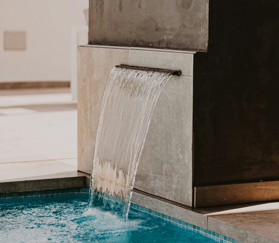 Tranquility and Elegance with Modern Water Features